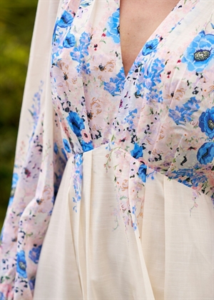 Silfi flower print kjole Blue Neo Noir 